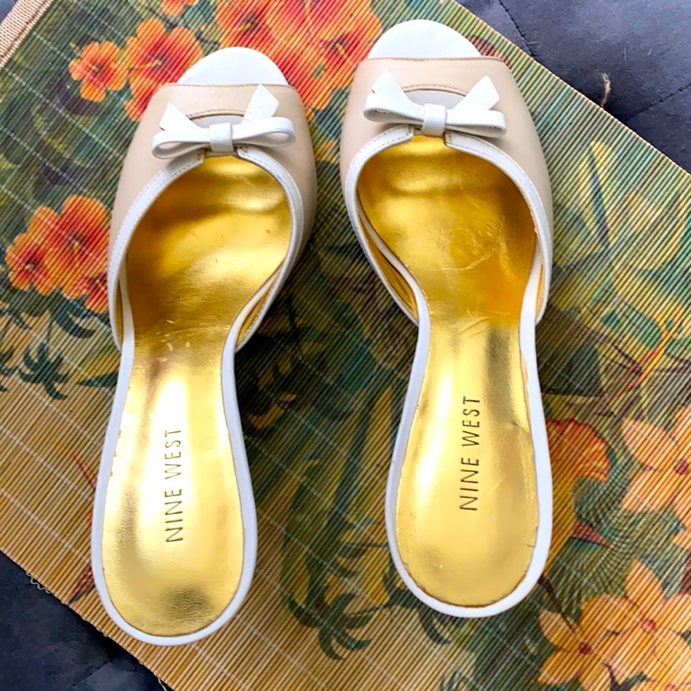 Nine West open toe slide in heels. New w/out box. Never worn size 6.5M
